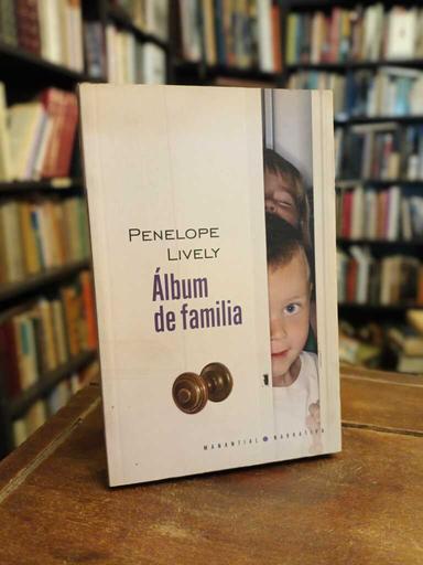 Álbum de familia - Penélope Lively