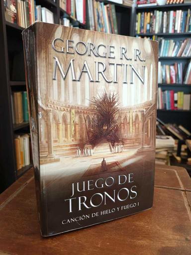 Juego de tronos - George R. R. Martin