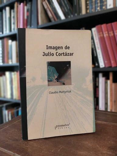 Imagen de Julio Cortázar - Claudio Martyniuk