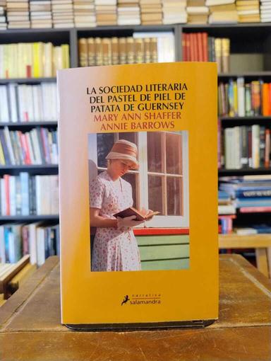 La sociedad literaria del pastel de piel de patata de Guernsey - Mary Ann Shaffer · Annie Barrows