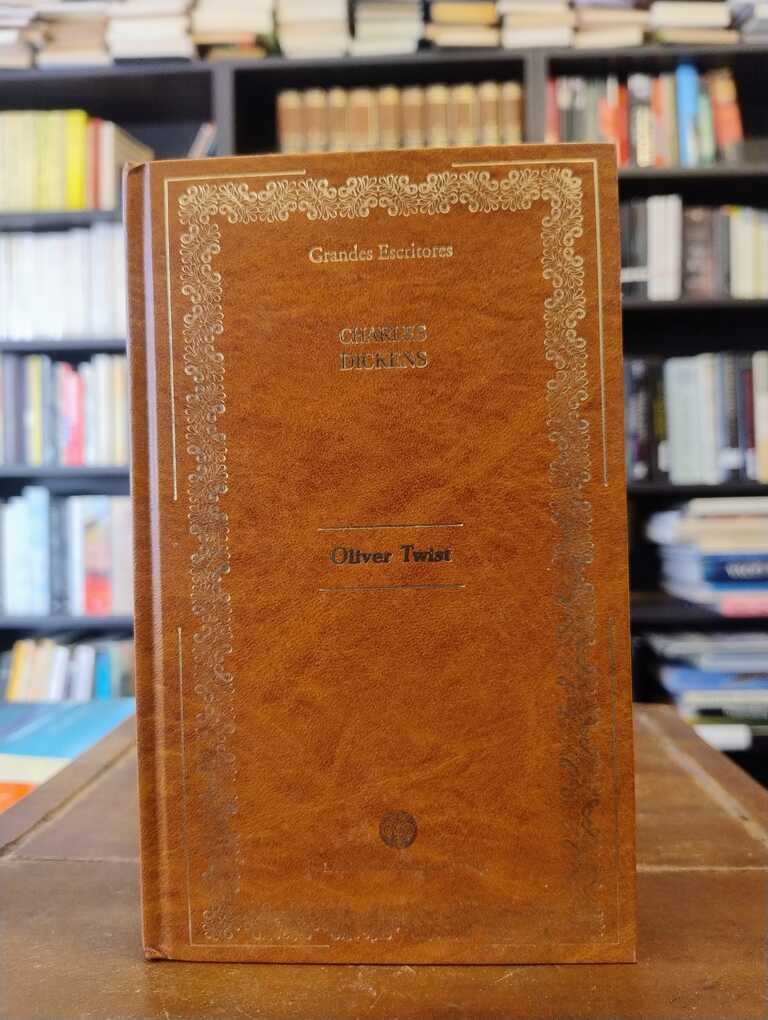 Oliver Twist - Charles Dickens